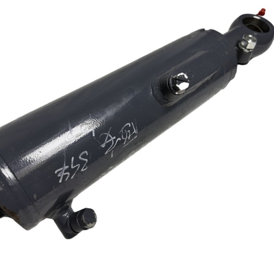 Chiếc xe nâng CPC D 30 Steel Hydraulic Cylinder Assembly cho hệ thống nghiêng xe nâng