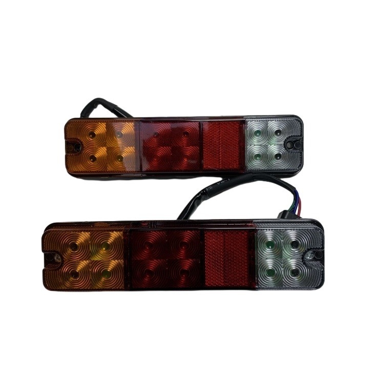 Chiếc xe nâng mô hình CPC D 10-35 Đèn kết hợp phía sau OEM NC9717-770100-001 cho cửa hàng thực phẩm